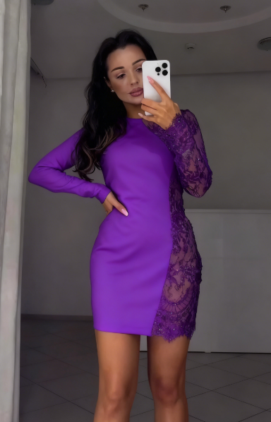 Luzzie | Verführerisches Kleid mit Spitzenbesatz und kurzen Ärmeln