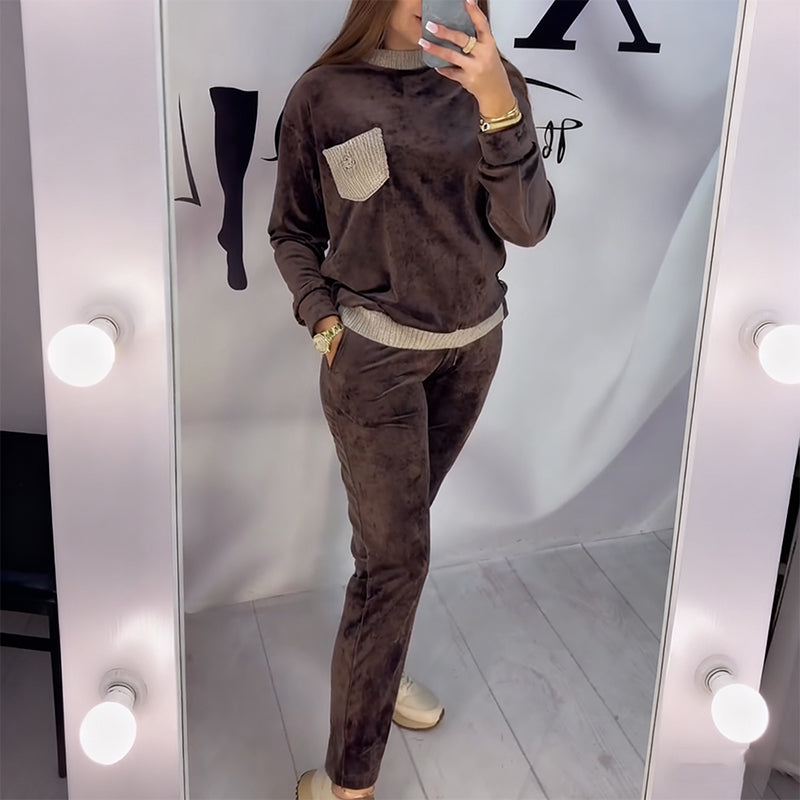 Calia | Bequemes Set mit Rundhalsausschnitt und hoher Taille