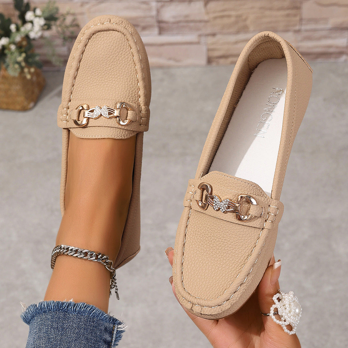 Ronja | Elegante Damenmokassins mit goldener Zierschnalle