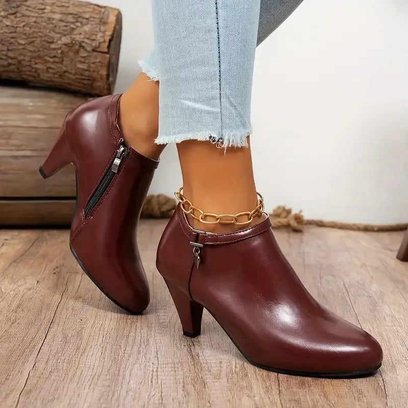 Gracie™ | Zeitlose Stiefeletten im femininen Spitzen-Design