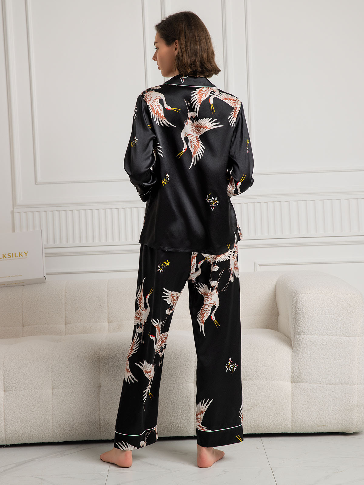 Nola | luxuriöses Damenpyjama-Set mit kontrastierender Bindung