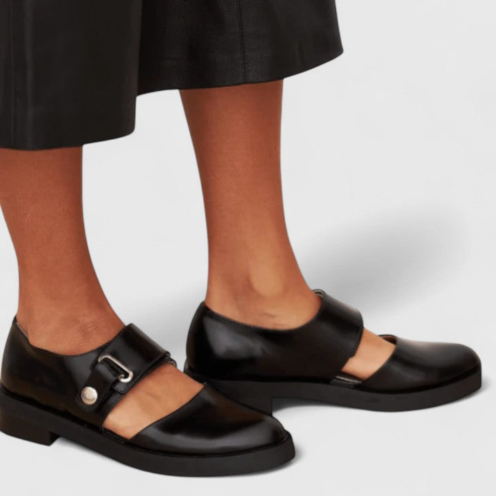 Iris | modische Retro-Schuhe, klassischer Look.