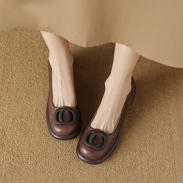 Brendah | Weiche Lederschuhe im Retro-Look mit klobigen Absätzen