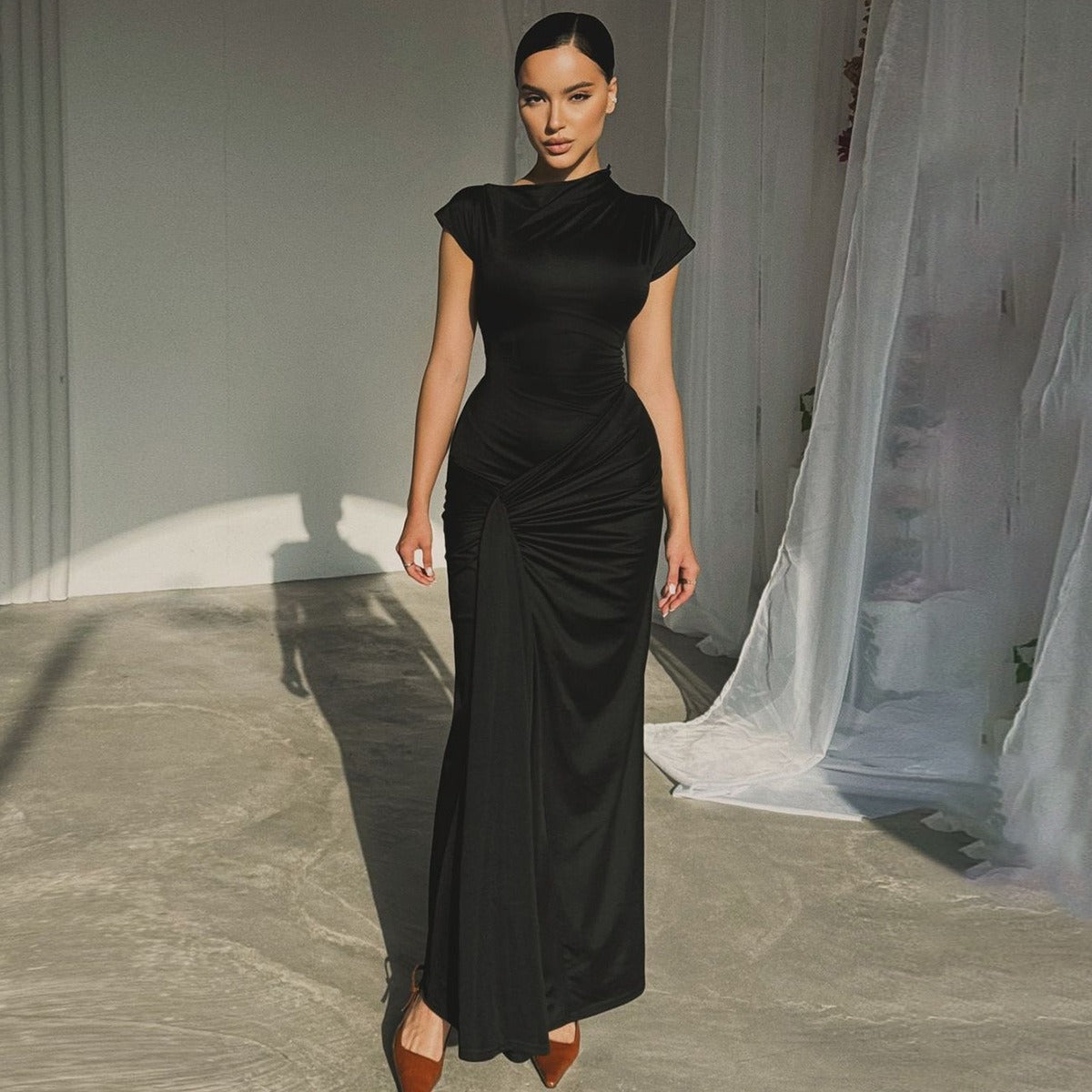 Averie™ | Leichtes Plisseekleid mit Kurzarm & Schnürung