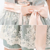 Grünes Oktoberfest Dirndl mit Bluse und Spitzen-Schürze