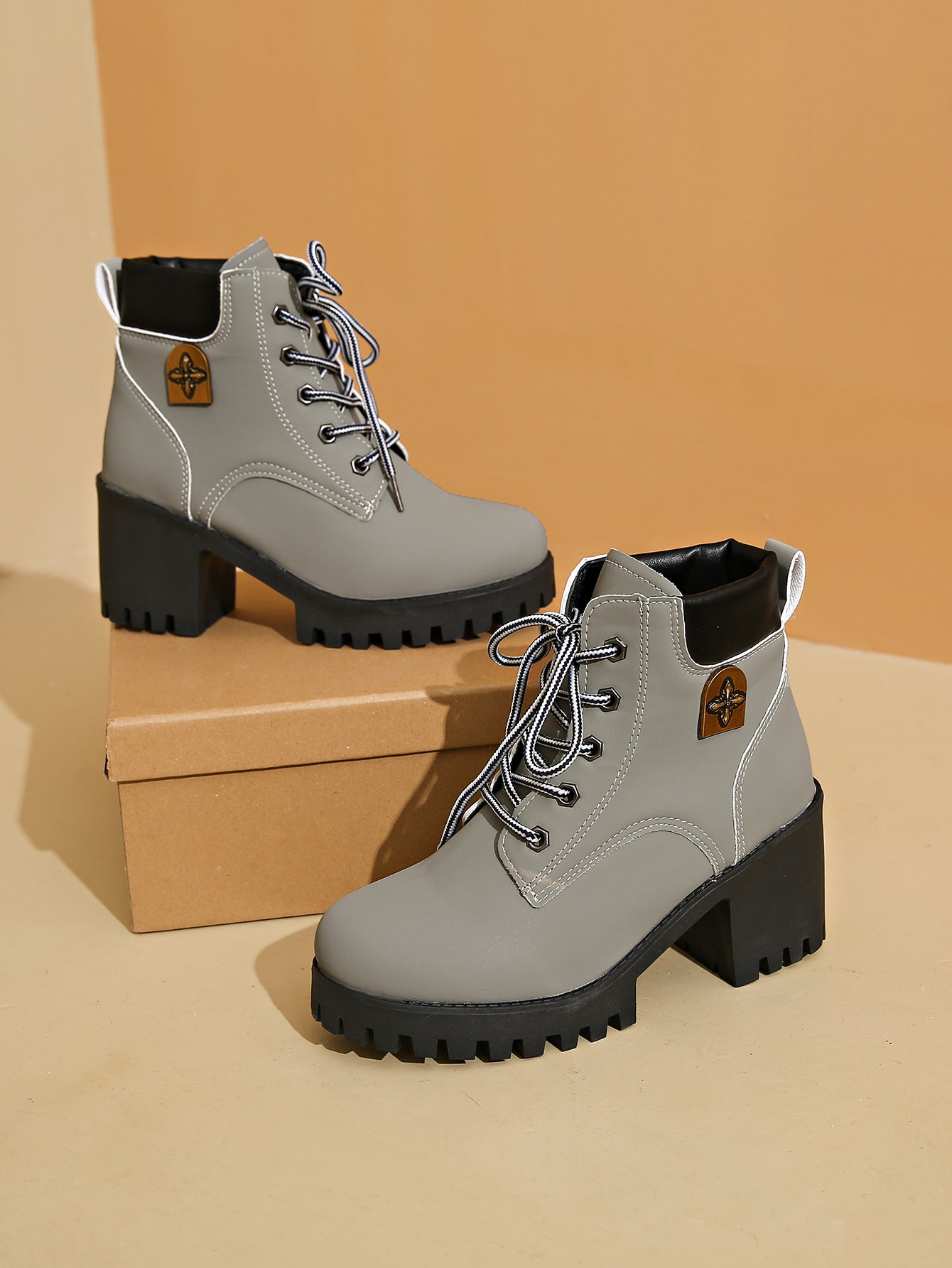 Ana™ | Modische Stiefeletten mit dicken Absätzen