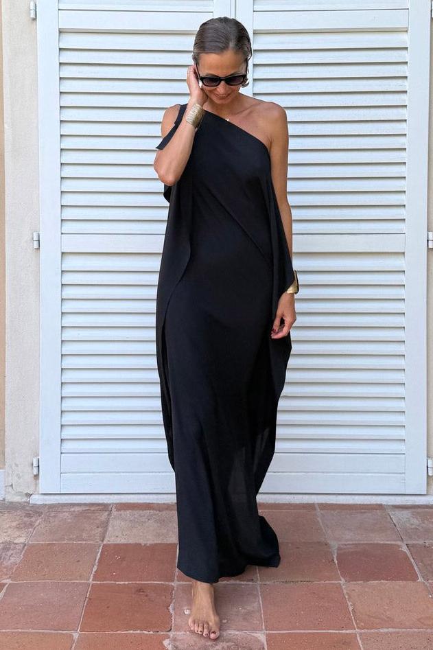 Ivy | femininer Kaftan mit fließendem Stoff und asymmetrischem Schnitt