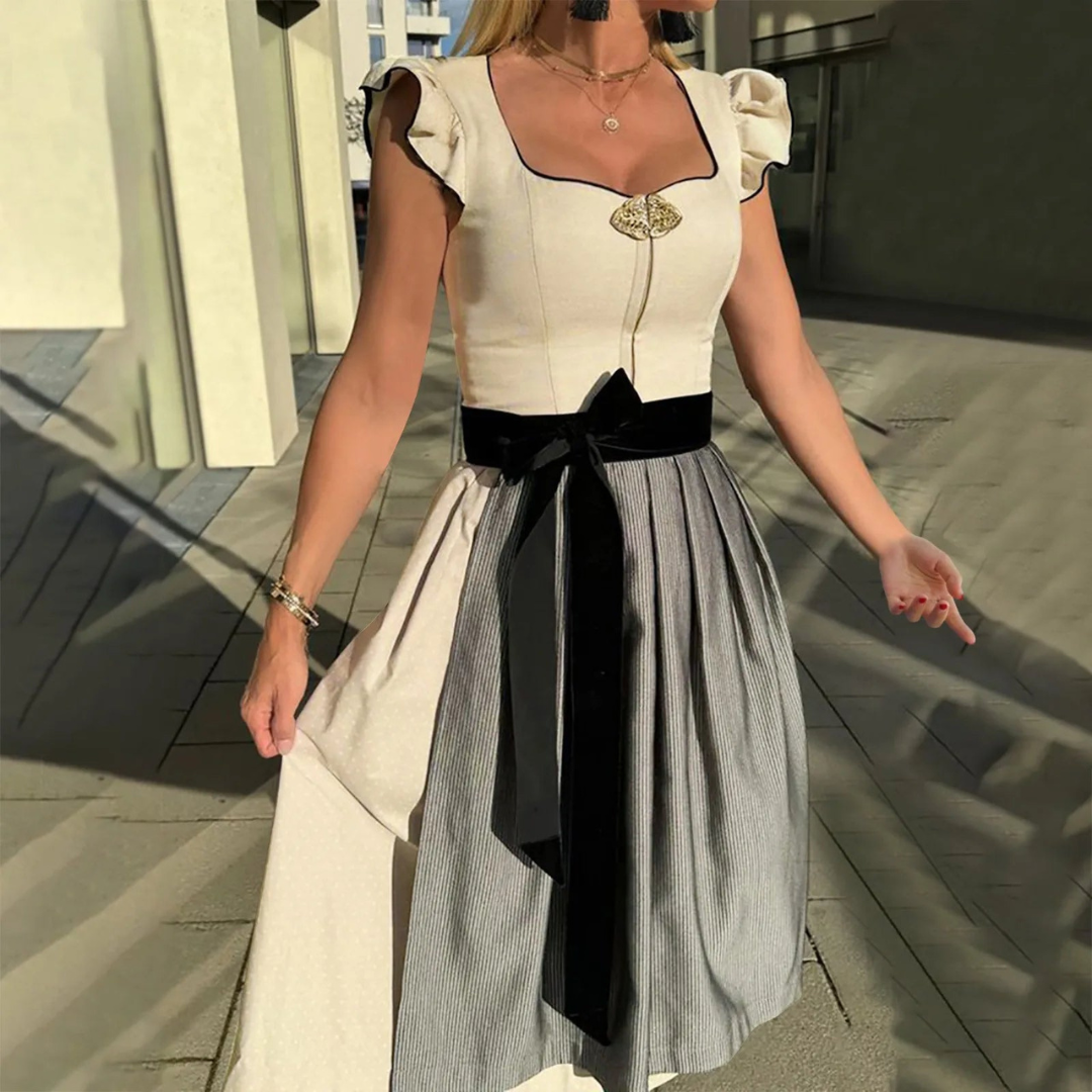 Damen Dirndl Weiß fürs Oktoberfest