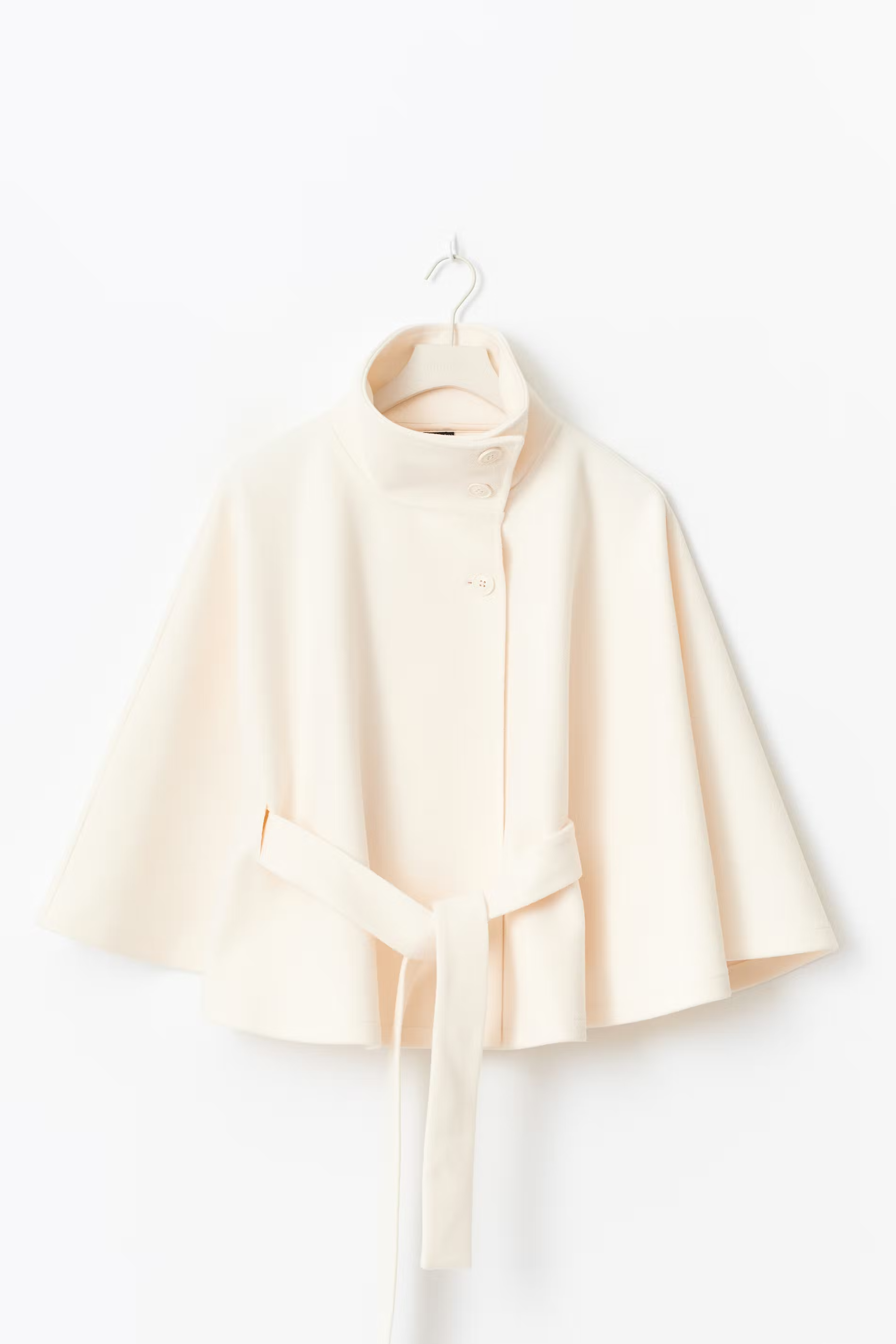 Lornie | Elegante Damenjacke mit Gürtel