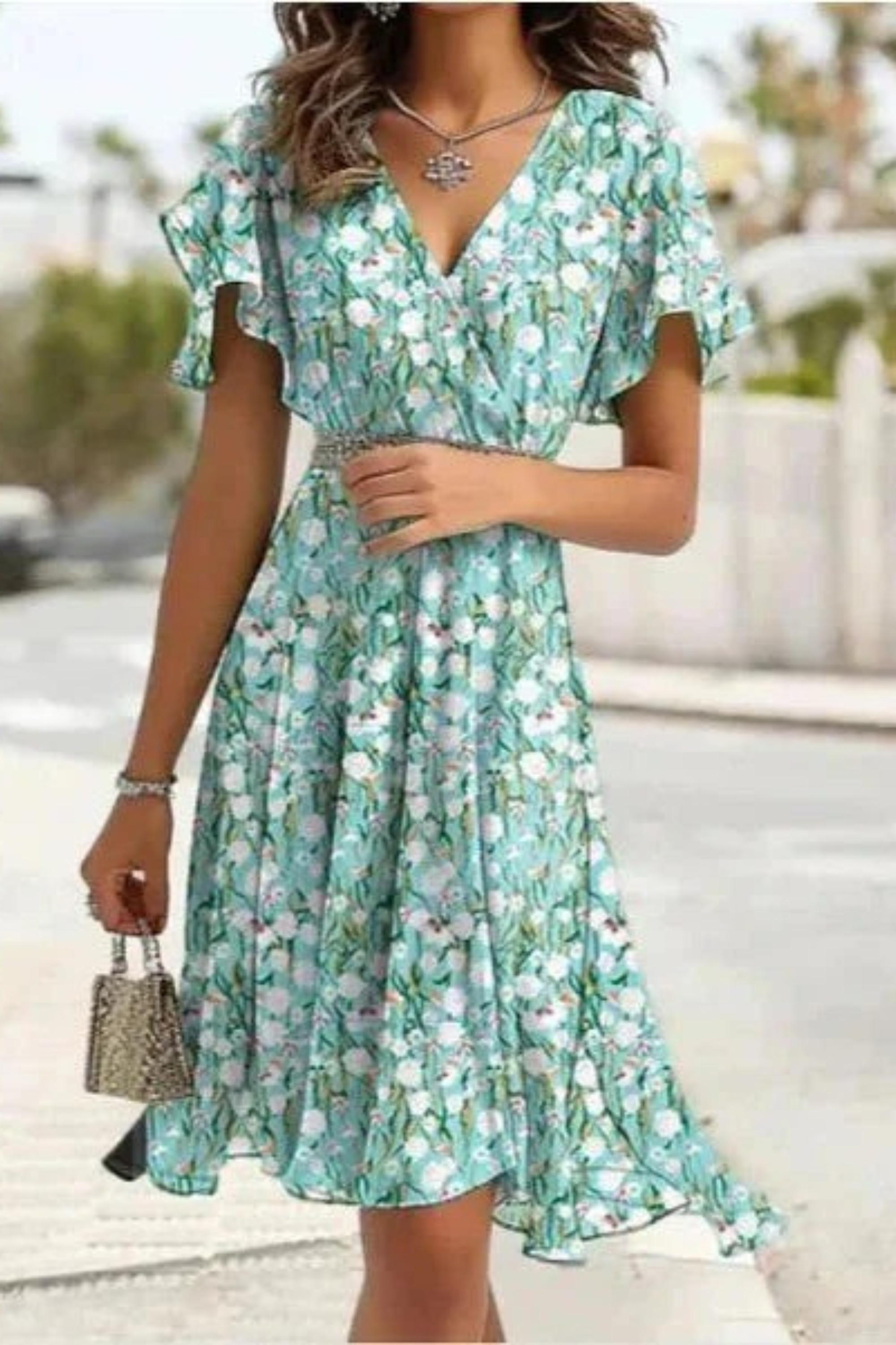 Judi | Kleid mit Rüschen und Herzausschnitt