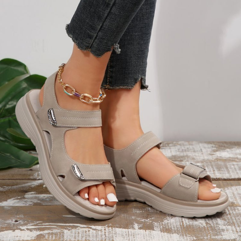 Jennaya | Bequeme Damen-Keilsandalen mit Klettverschluss