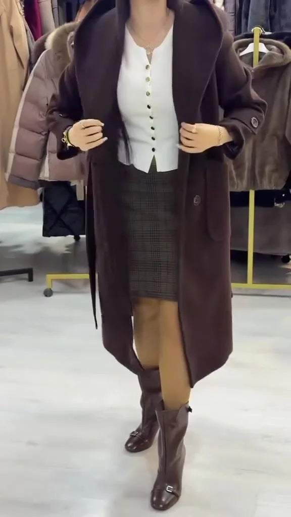 Leandra | Stilvoller, mittellanger Mantel mit Kapuze