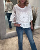 Jessa | Bestickte Batwing-Spitzenbluse