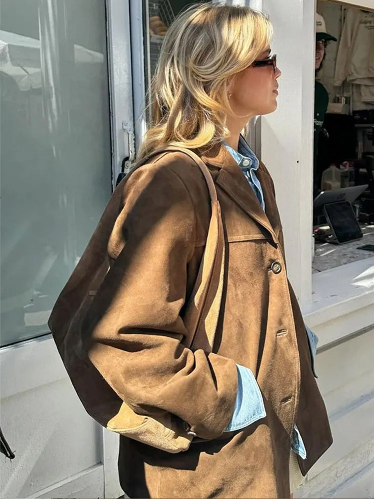 Amari | Trenchcoat für Damen, oversize & modern