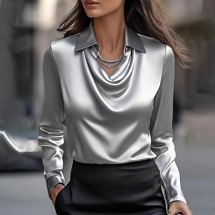 Karla | edle Satinbluse mit Drapée-Ausschnitt