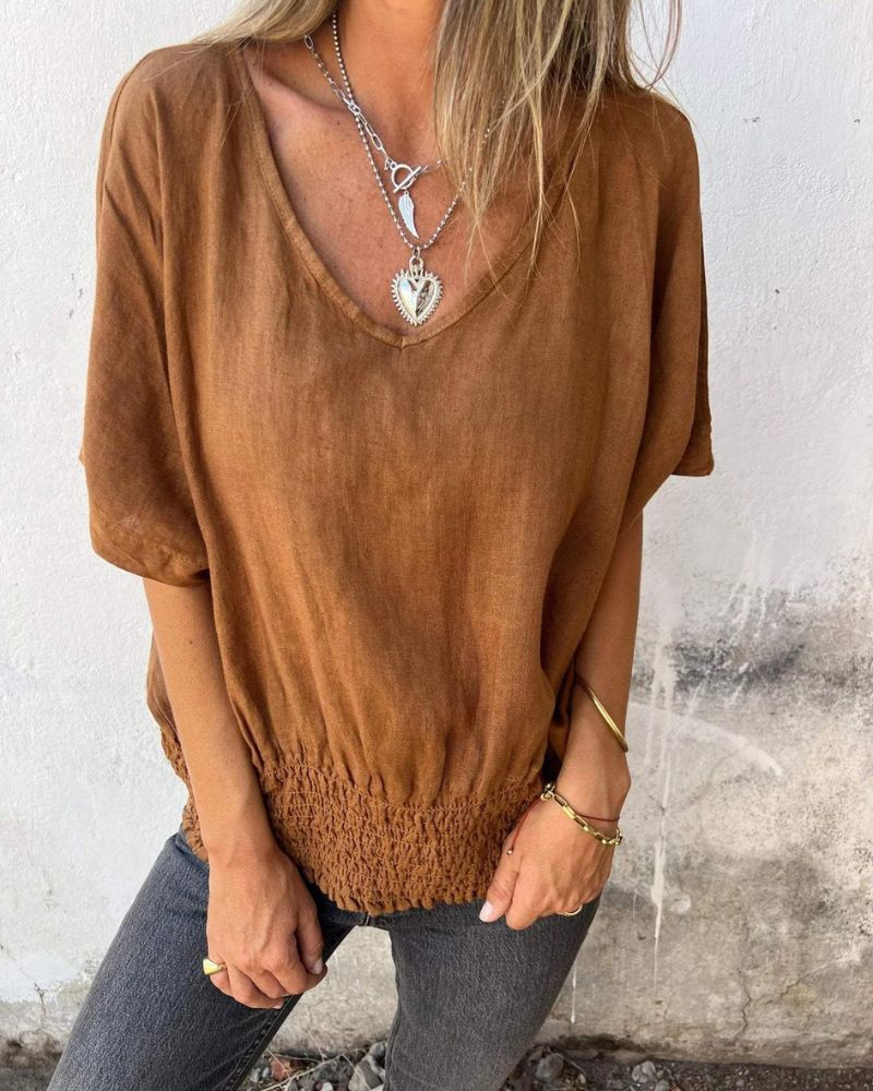 Bomiris | Tailliertes T-Shirt mit V-Ausschnitt