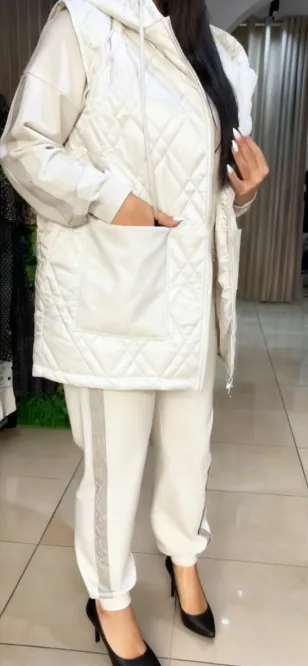 Melozie | Zweiteiliges Set mit Pailletten-Kapuzenweste