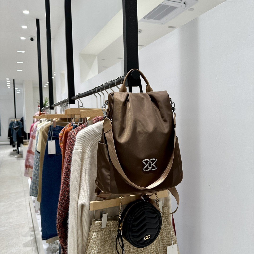 Azon | Sicherer Anti-Diebstahl-Rucksack mit viel Platz