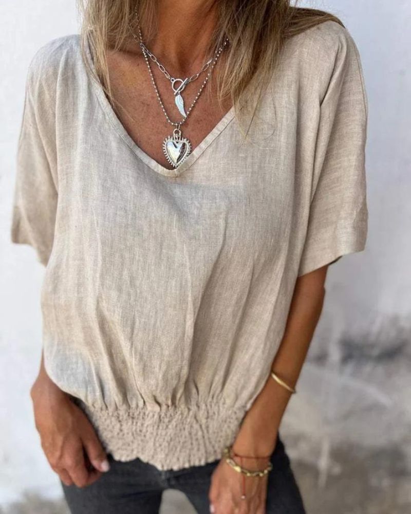 Bomiris | Tailliertes T-Shirt mit V-Ausschnitt