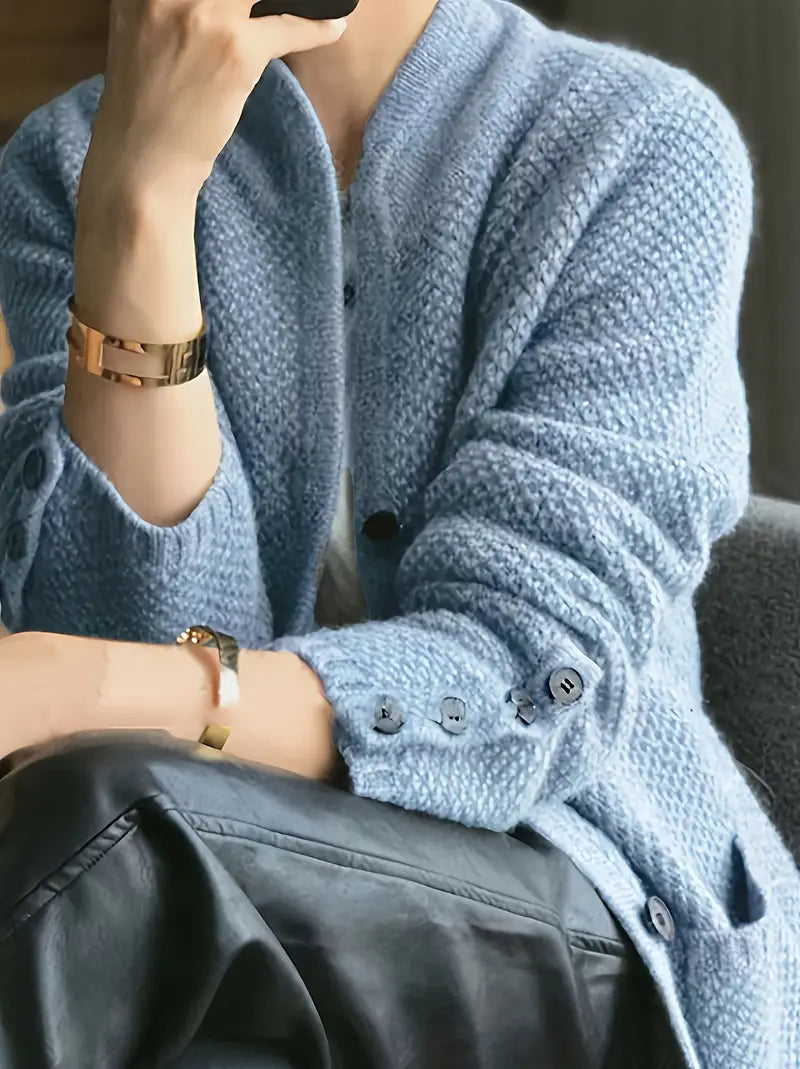 Claira | Strickjacke mit Knöpfen