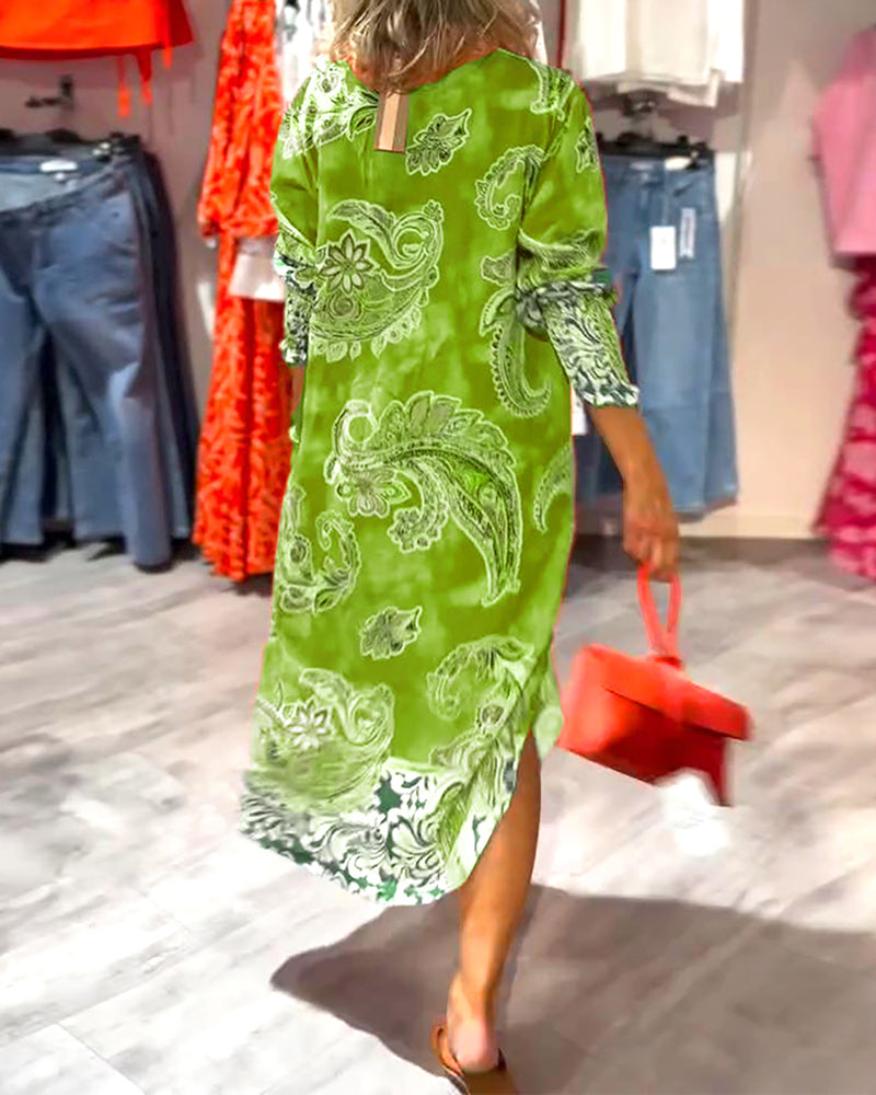 Alainy | Vibrierendes Midikleid mit Paisleymuster