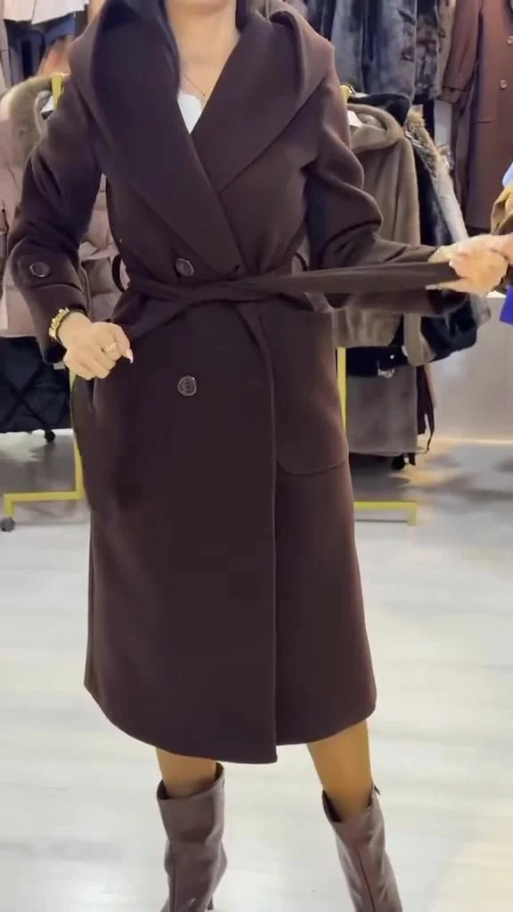 Leandra | Stilvoller, mittellanger Mantel mit Kapuze