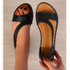 Laarni | Stylische Sandalen mit Nieten-Design