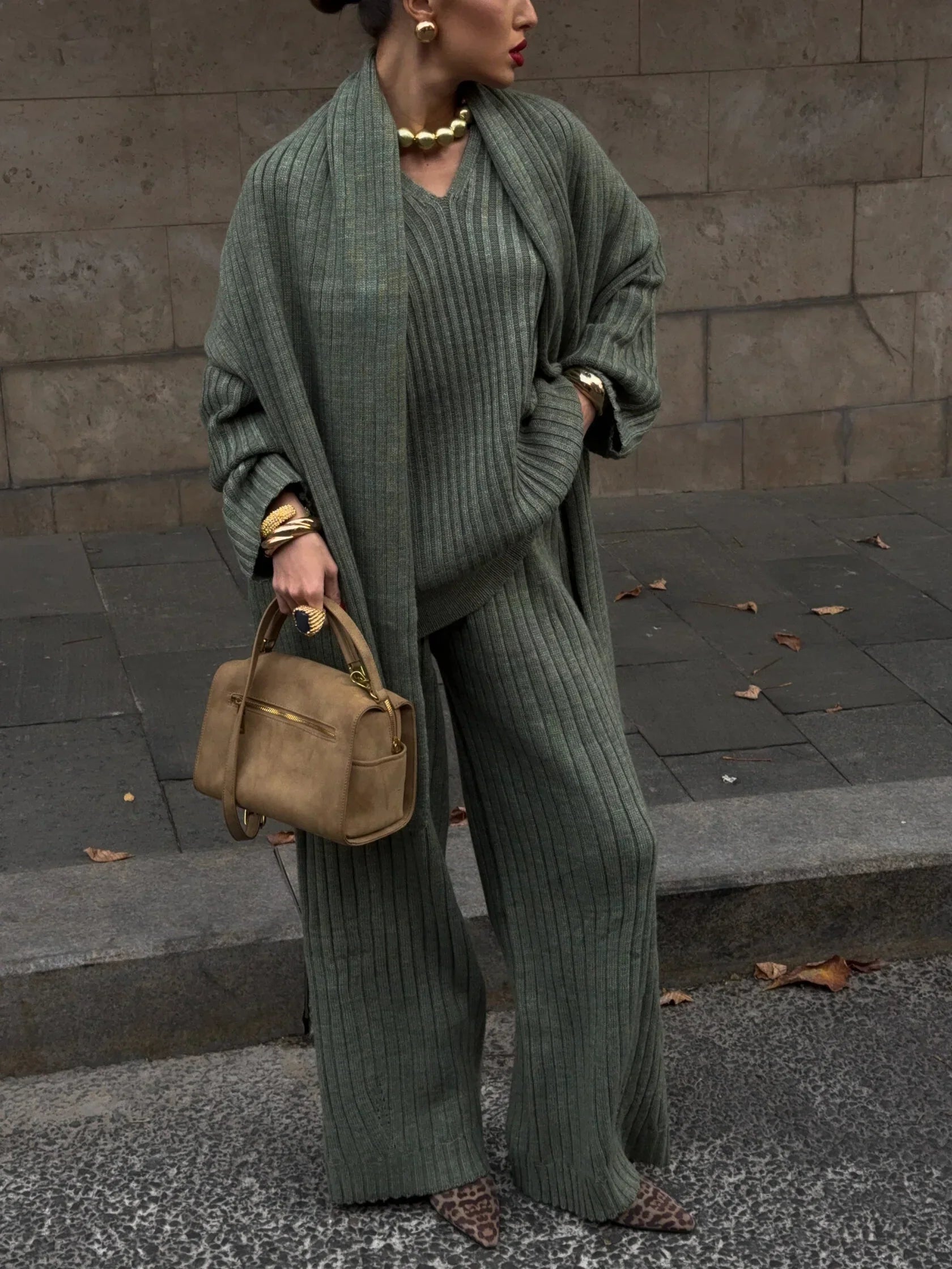 Zhykish | Elegantes Winter-Strickset Mit Schal