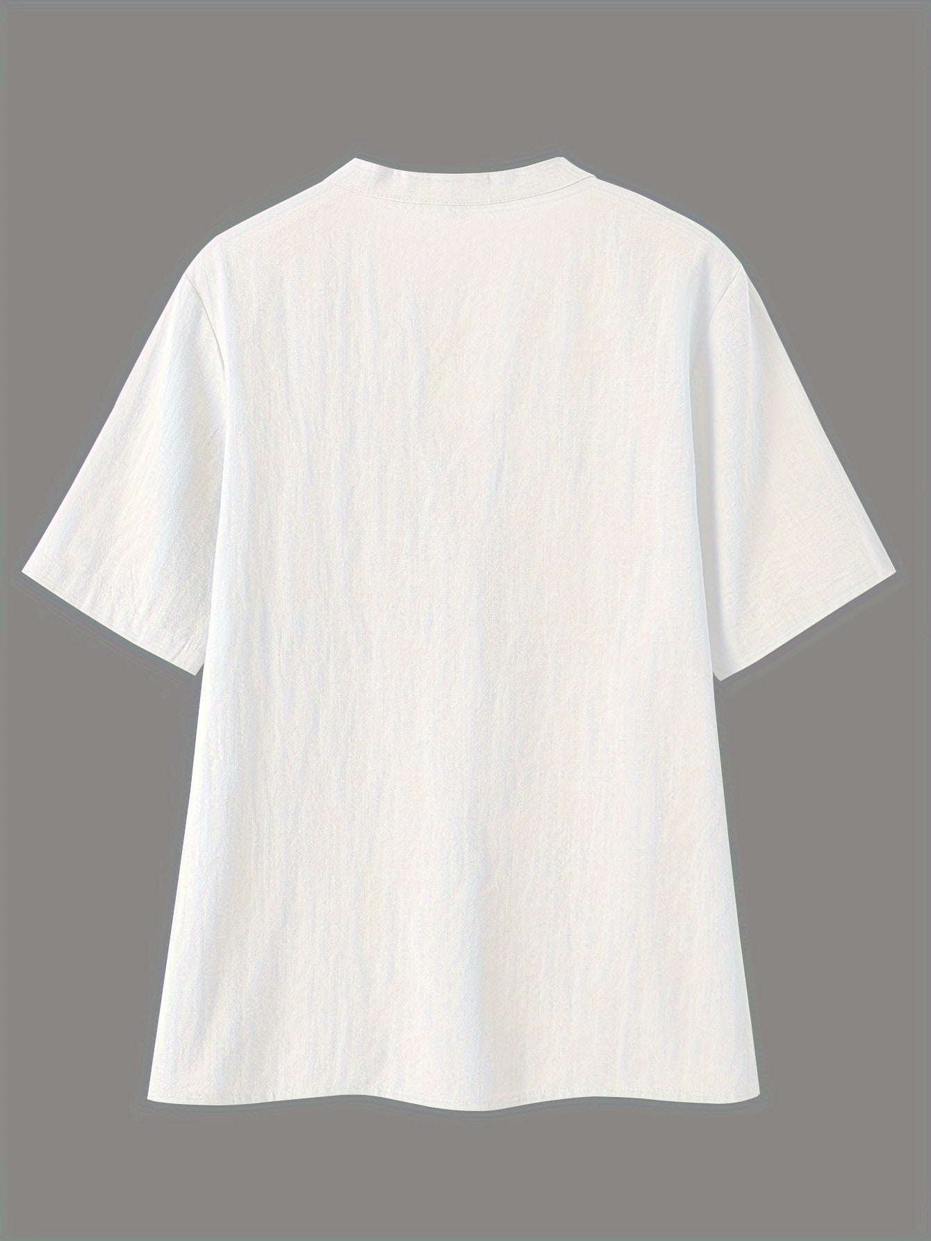 Sofia | feminines Oberteil mit V-Ausschnitt und dekorativer Knopfleiste