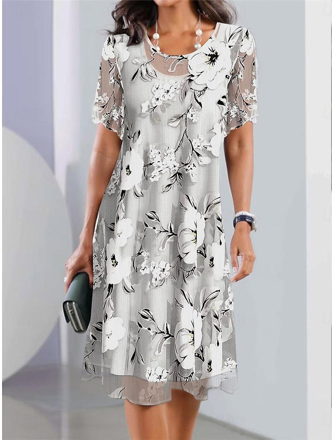 Kali | Elegantes Midikleid mit Rundhalsausschnitt