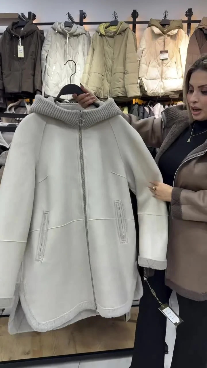 Elgina | Elegante Strickjacke mit Hood und Reißverschluss