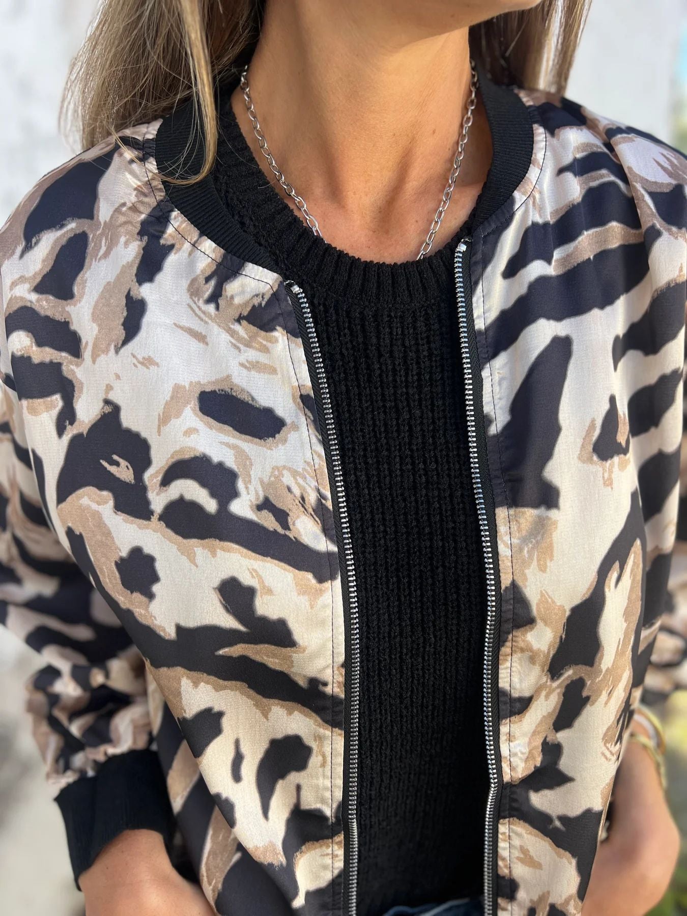 Zea | Damen-Bomberjacke mit Print