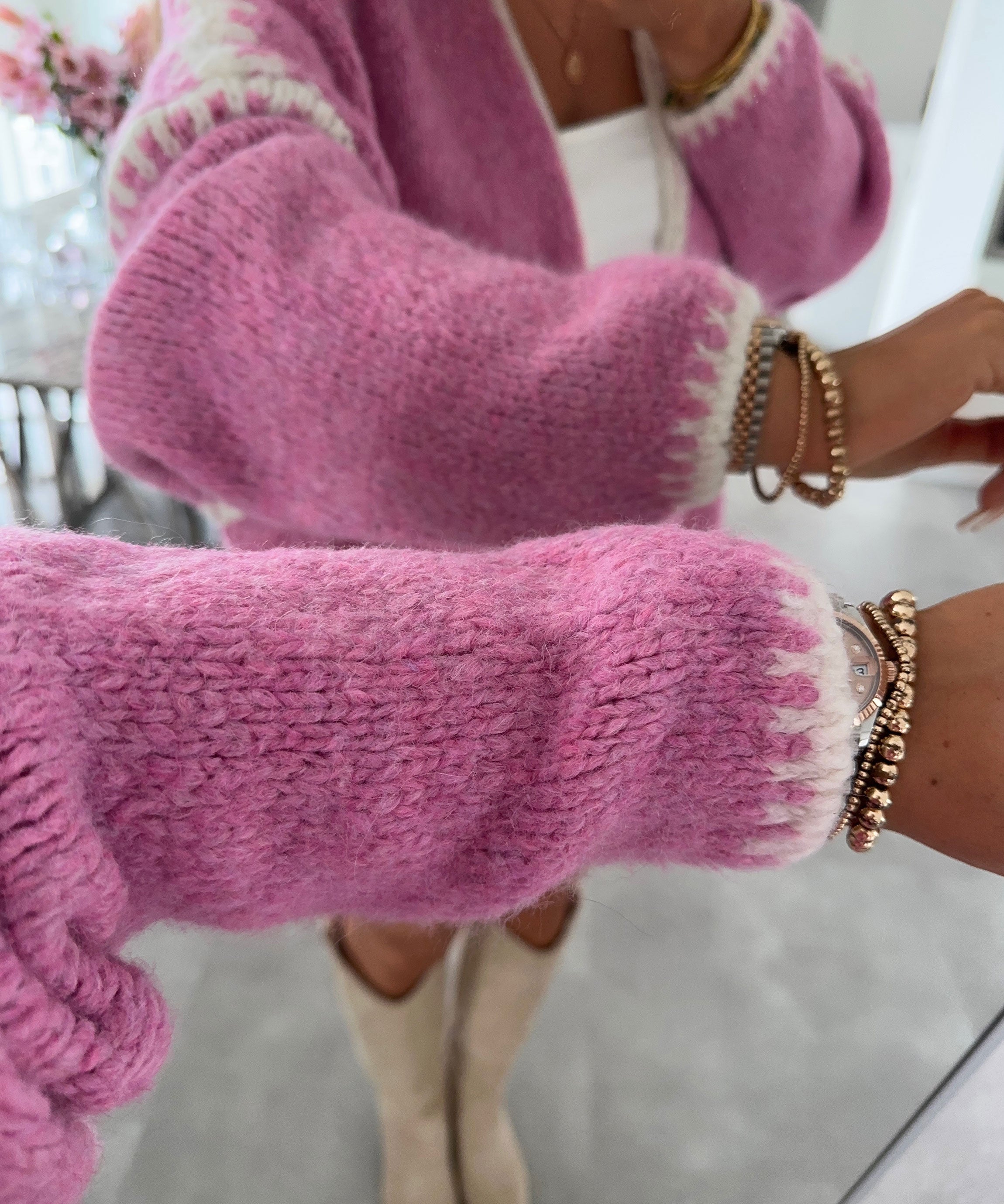 Adriana | Damen-Strickjacke, klassisch & bequem