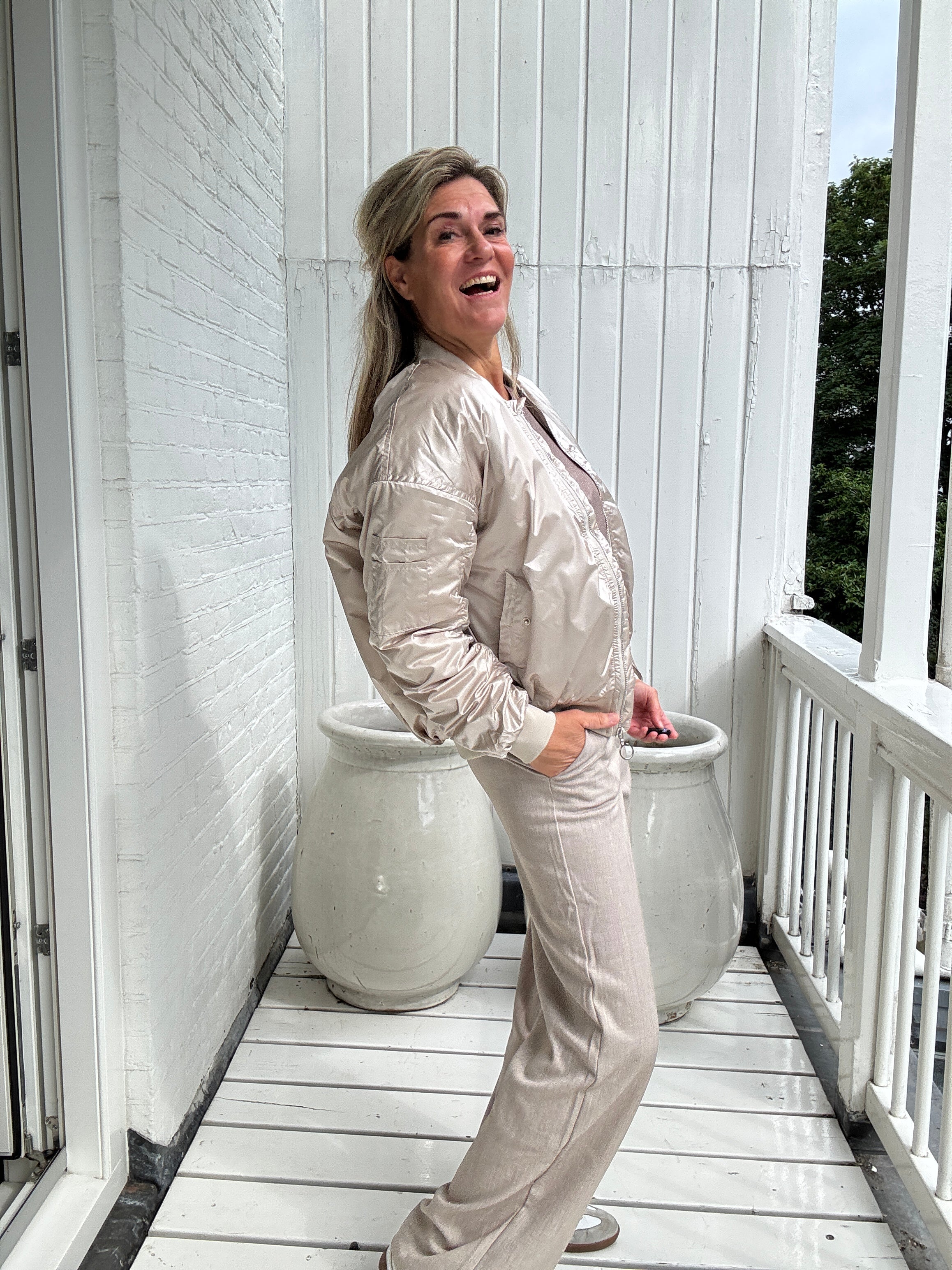 Demi | Modische Damenjacke im Bomberstil, vielseitig & chic