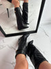 Via | Trendige Shark Boots