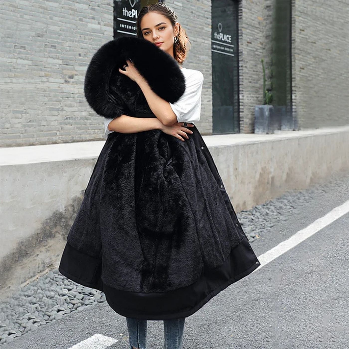 Gwen | Wintermantel mit Fellkapuze und Komfort