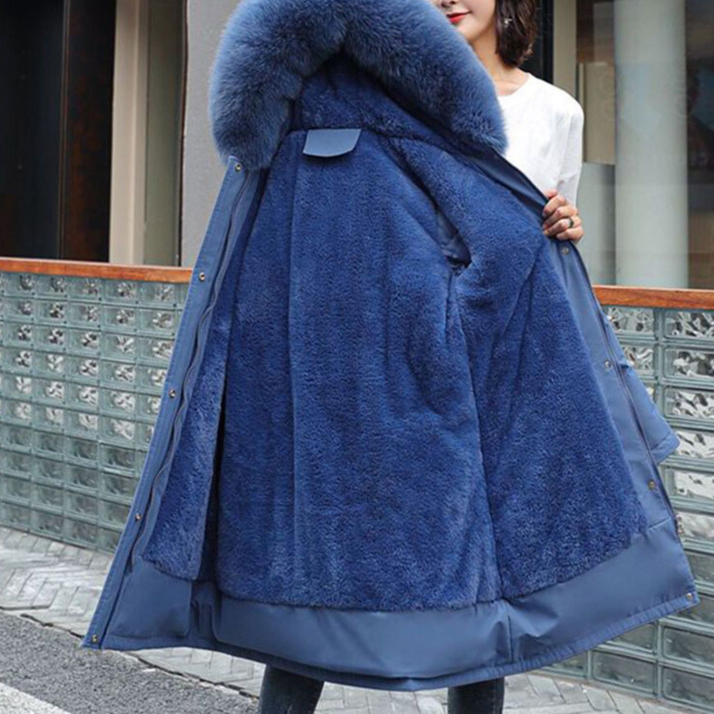 Gwen | Wintermantel mit Fellkapuze und Komfort