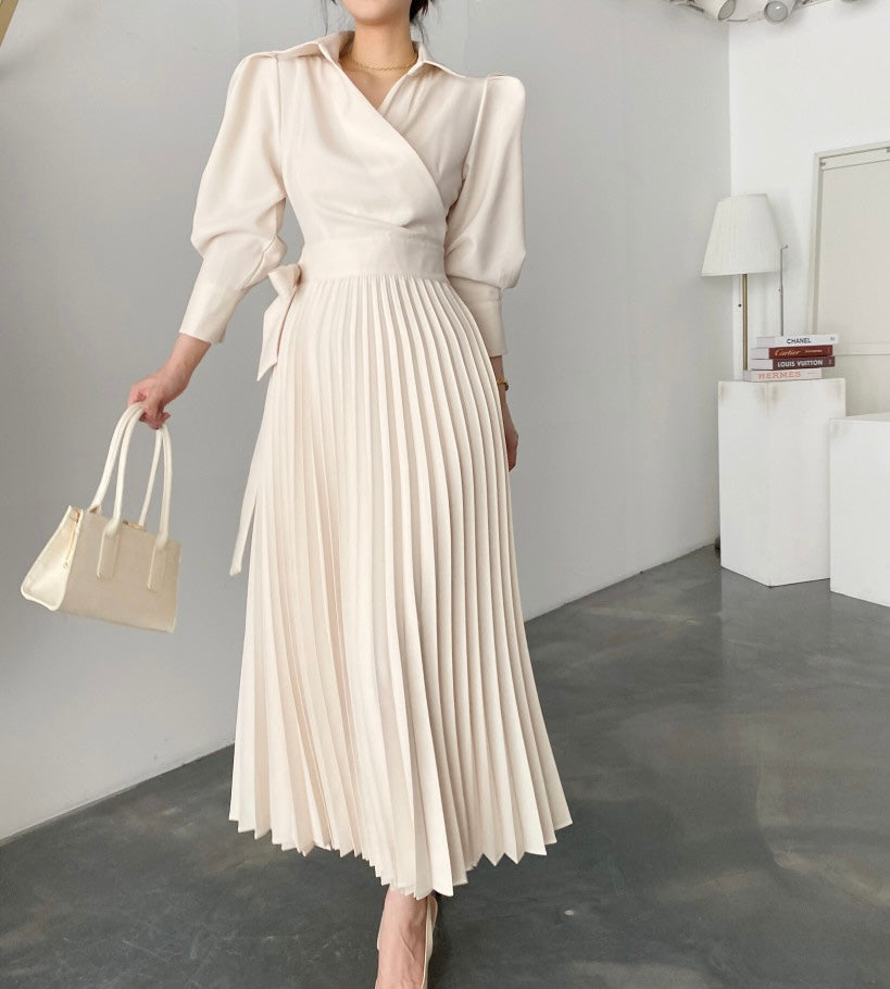 Caliva | Klassisches Wickelkleid mit Faltenrock