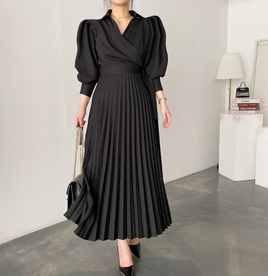 Caliva | Klassisches Wickelkleid mit Faltenrock