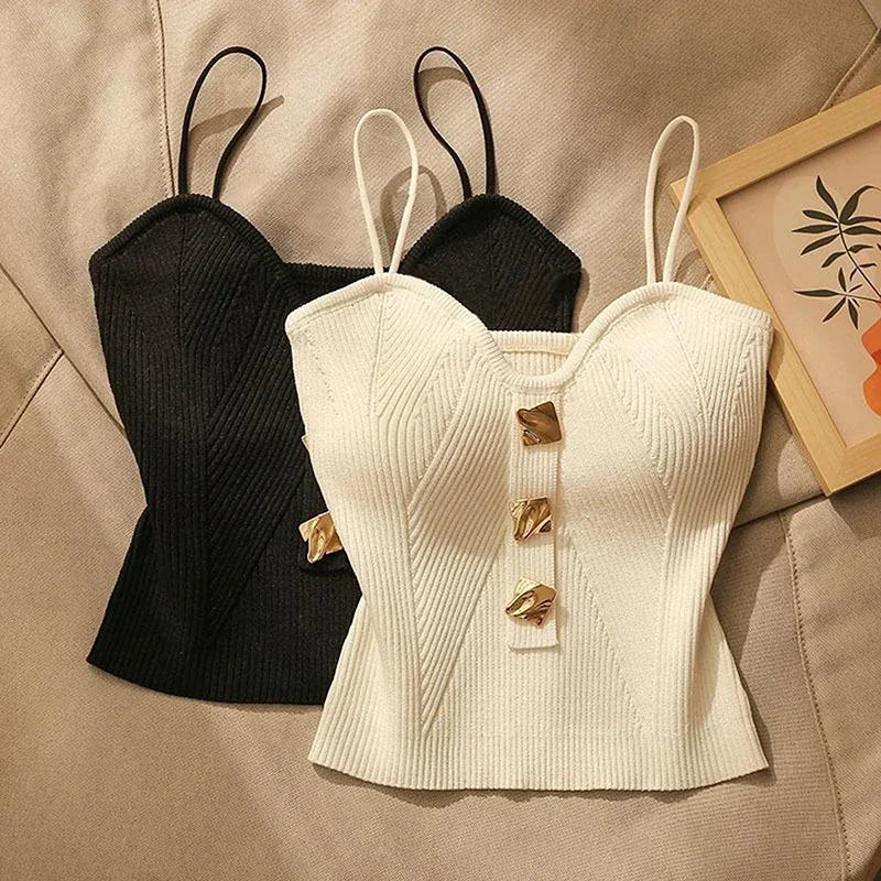 Gale | Tailliertes Strick-Crop-Top mit Trägern