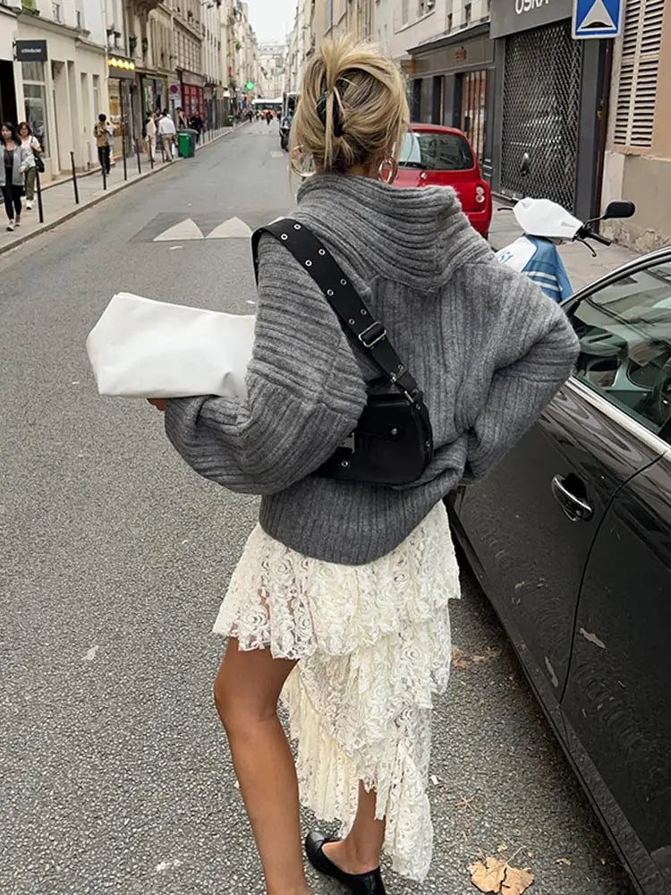 Seralie | Asymmetrischer Rollkragenpullover in Übergröße-Optik