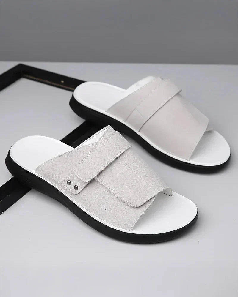 Christian | modische Wildledersandalen für den Alltag