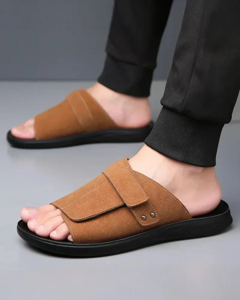 Christian | modische Wildledersandalen für den Alltag