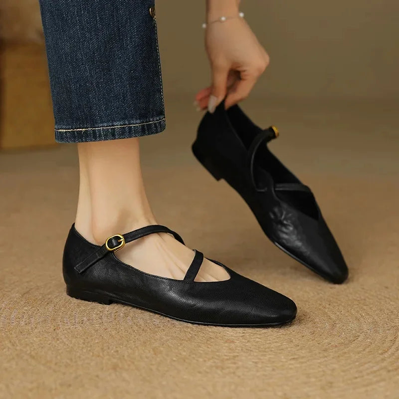 Ellie | Klassische Damenschuhe aus Leder