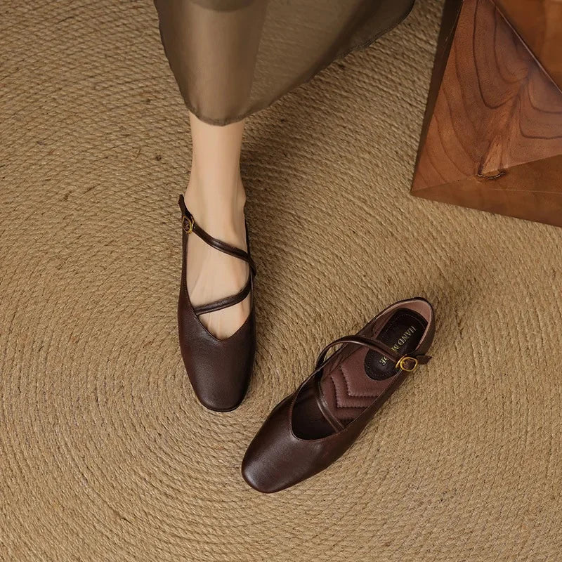 Ellie | Klassische Damenschuhe aus Leder