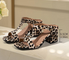 Vian | Sandalen mit Blockabsatz und einzigartigem Design