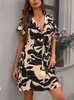 Seina | Abstrakt bedrucktes Mini-Hemdkleid