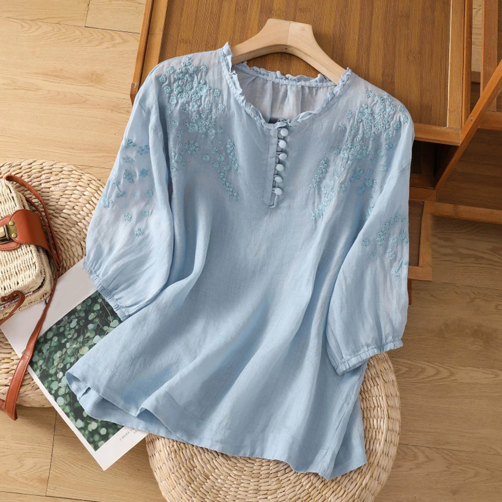 Amelie™ | Schlichte Bluse mit einzigartiger Bestickung