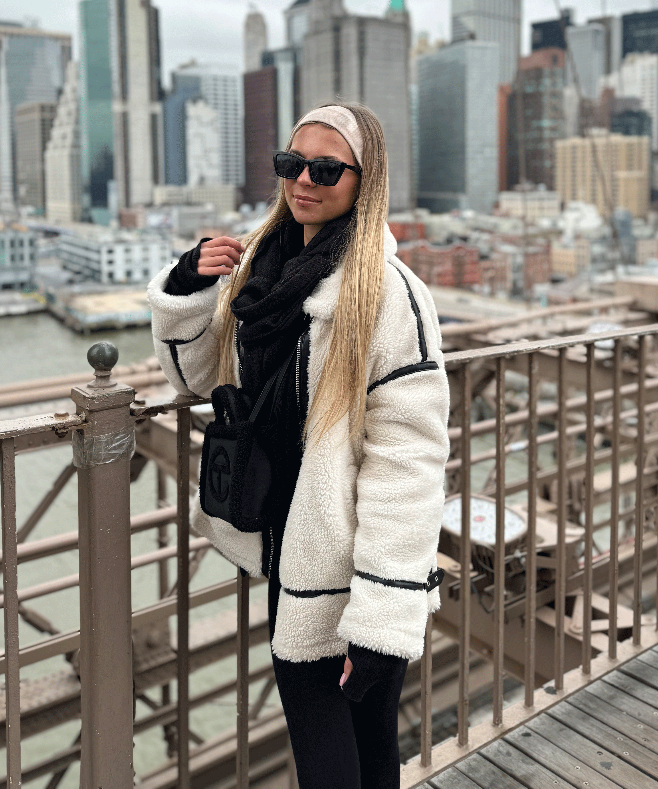 Saskia | Cremeweiße Teddyjacke