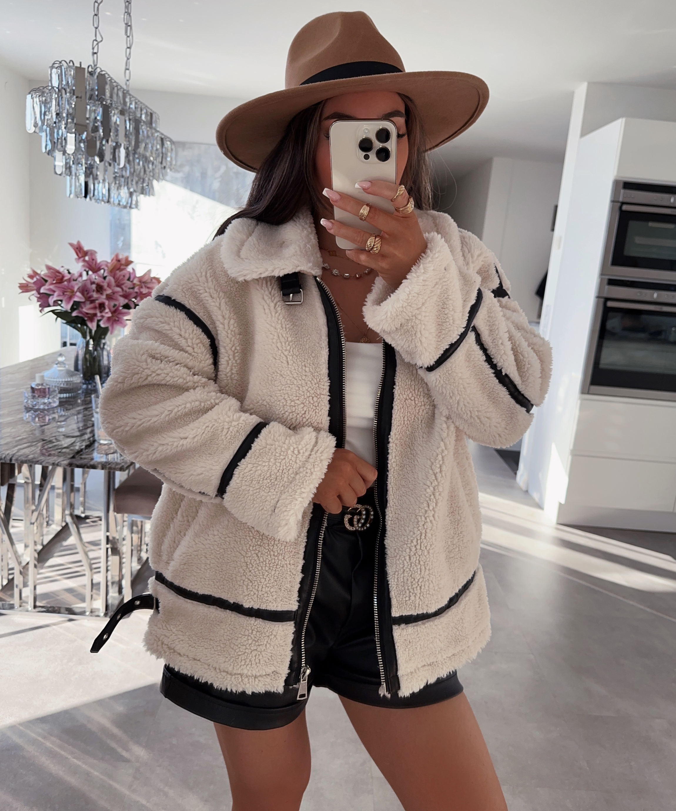 Saskia | Cremeweiße Teddyjacke